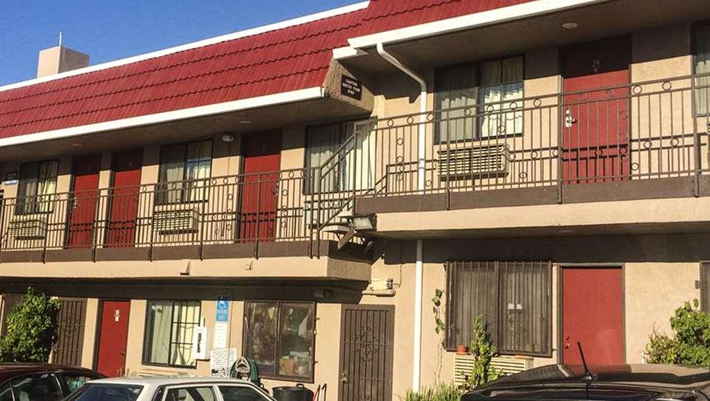 אוקלנד Crown Lodge Motel מראה חיצוני תמונה